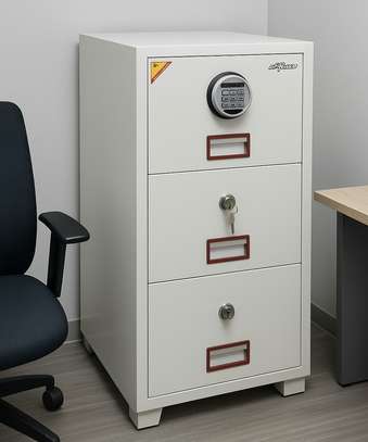 Office Safe: Diplomat 3-Drawer Fireproof safe image 1