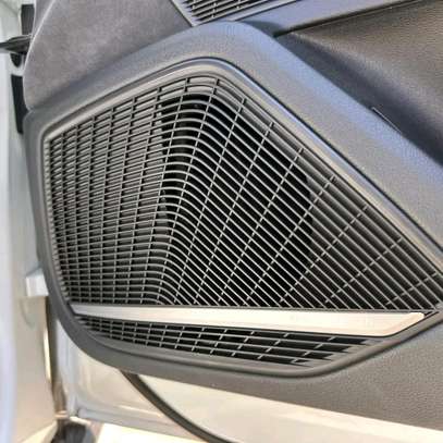 Audi Quattro SQ5 S-Line white 2019 image 4