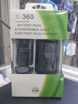 Xbox 360 Compatible 3 In 1 Battery Pack image 2