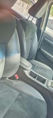 Honda Fit Shuttle hybrid Silver 2018 image 6