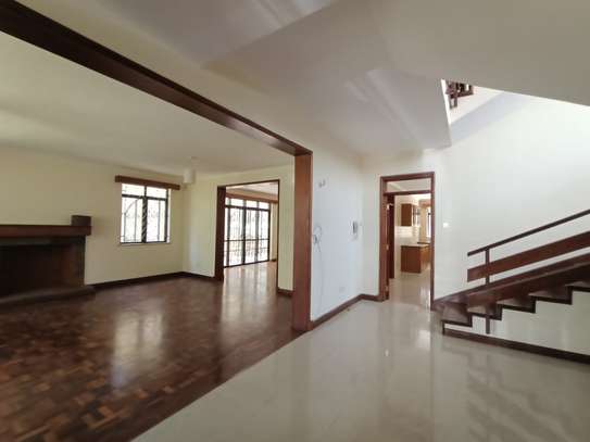 Exceptional 5 Bedrooms Mansionatte  In Lavington image 5