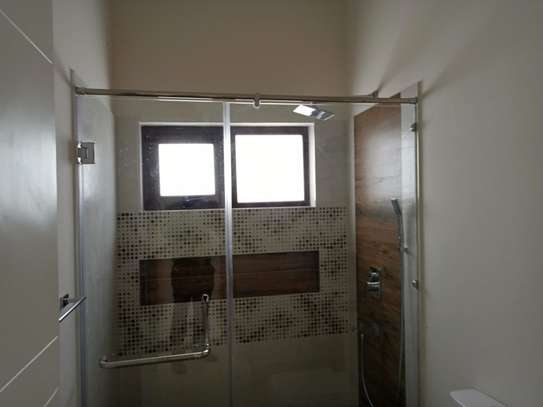 4 Bed Townhouse with En Suite at Langata image 6