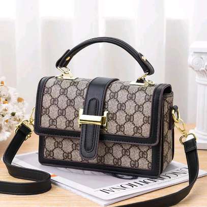 Stylish leather hotsell handbags