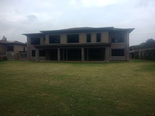 5 Bed Townhouse with En Suite in Muthaiga image 28