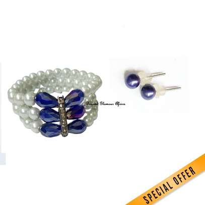 Ladies Pearl Bracelet with ,Matching Blue earrings image 1