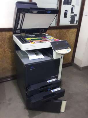 Konica minolta bizhub c280 ár