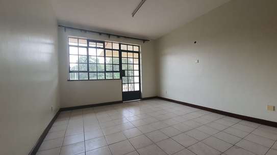 4 bedroom apartment for sale in Kileleshwa image 5
