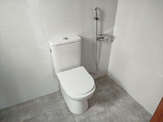 3 Bed House with En Suite at Acacia image 14