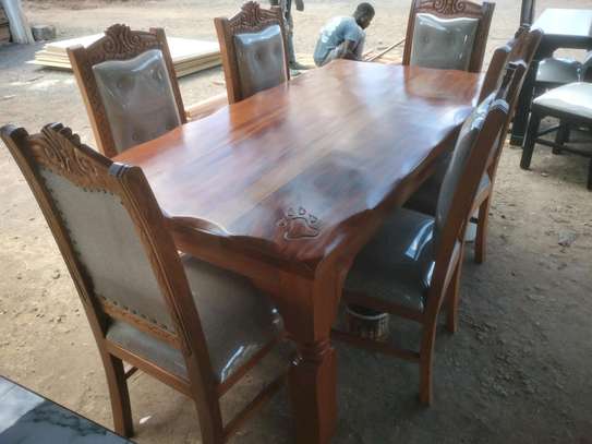 Six Seater Dinning Table image 3