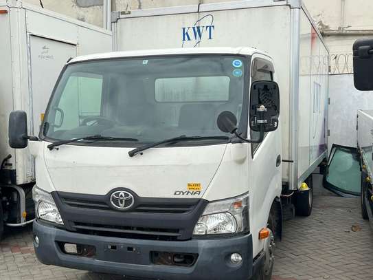 TOYOTA DYNA (WE ACCEPT HIRE PURCHASE) image 4