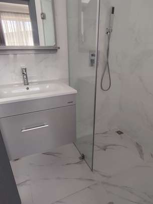 4 Bed Villa with En Suite in Ongata Rongai image 8