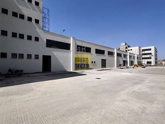 5102 ft² warehouse for sale in Ruaraka image 5