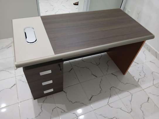 Office Desk:   Executive Brown Office Desk image 4