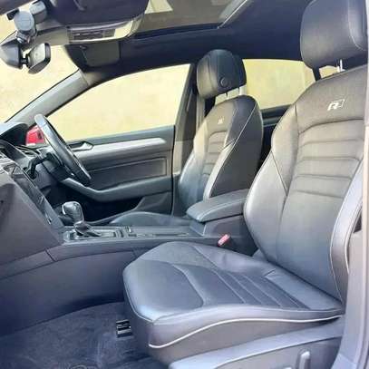 Volkswagen  aerteon  Rline winered image 3