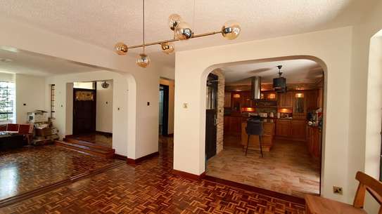 4 Bed Townhouse with En Suite in Lavington image 3