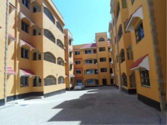 3 Bed Apartment with Aircon at Area image 1