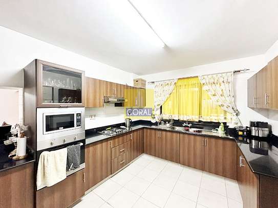 3 Bed Apartment in Kilimani image 17