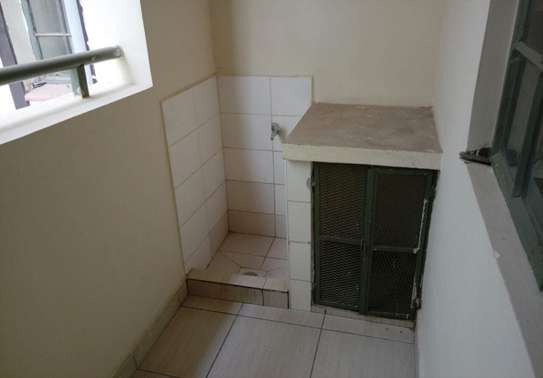 3 Bed Apartment with En Suite in Mombasa Road image 14