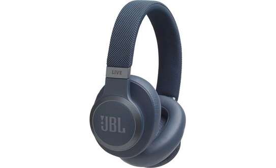 JBL Live 650 BT NC Over-Ear Noise Canceling Wireless Bluetooth Headphone Bundle image 4