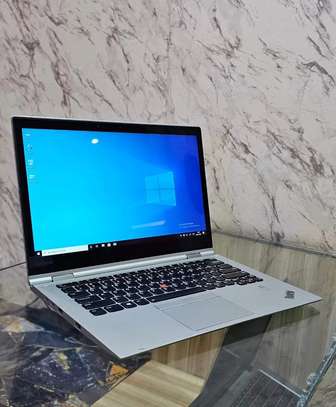 Lenovo ThinkPad x1 yoga (Gen 2) laptop image 4