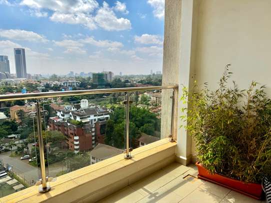 Serviced 2 Bed Apartment with En Suite in Westlands Area image 2