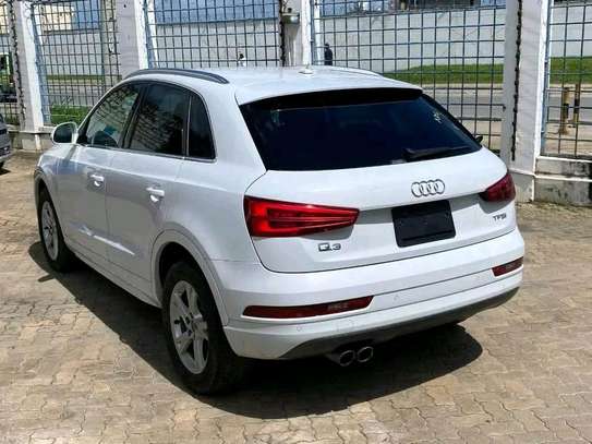 Audi Q3 White SUV Smooth Performance image 9