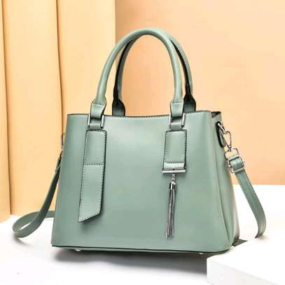 *Quality Original Designer Ladies Business Casual Legit Lv Michael Kors Handbags*

y. image 2