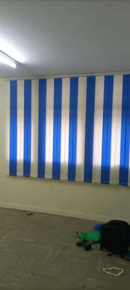 Nice Vertical office- blinds image 1