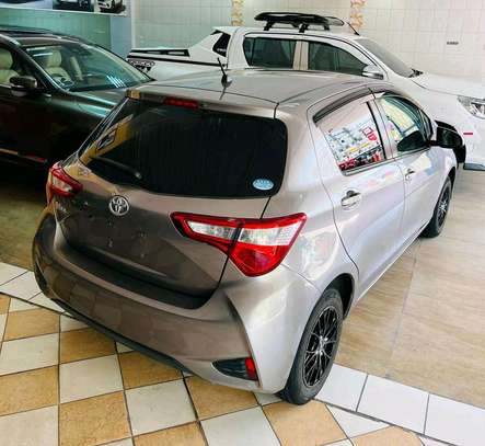Toyota vits newshape fully loaded 🔥🔥 image 7