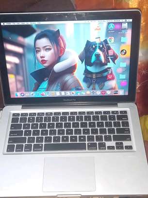 Apple Macbook Pro 2012 image 3