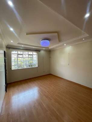 4 Bed Apartment with En Suite in Kileleshwa image 11