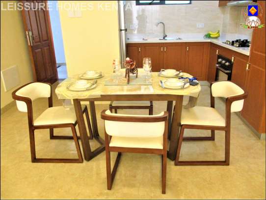 3 bedroom apartment for rent in South C image 3