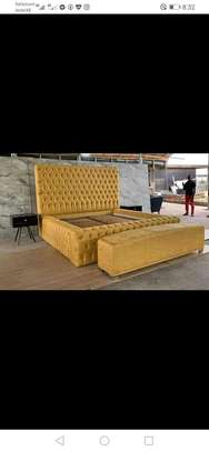 King's size tufted bed image 1