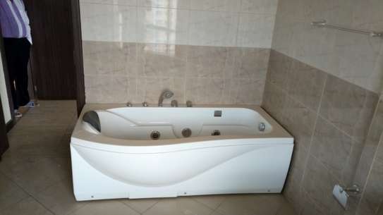 5 Bed Apartment with En Suite at Kileleshwa image 10