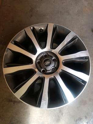 Rims size 21 for landrover  and range rover image 3