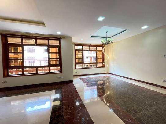 4 Bed Apartment with En Suite in Lavington image 2