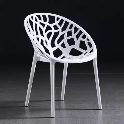 Stylish Plastic Dining Chair image 11