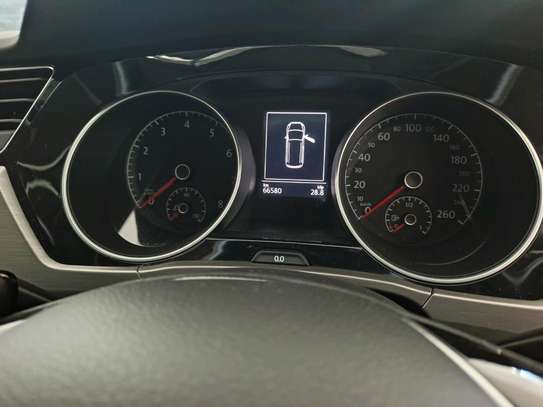 Volkswagen Touran image 12