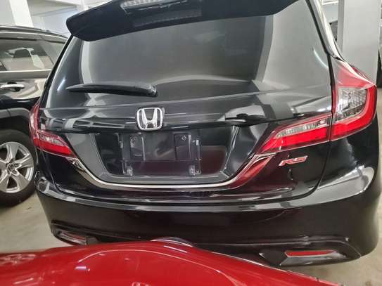 Honda jade Rz image 3
