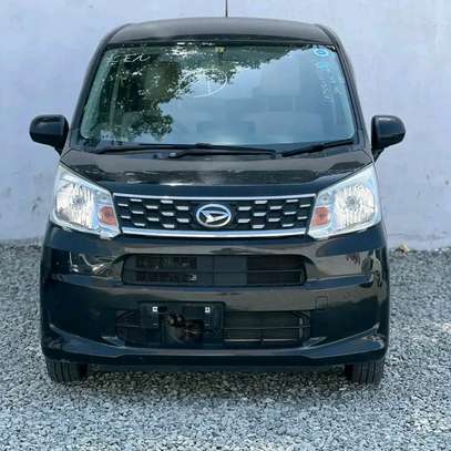 Daihatsu move black image 9