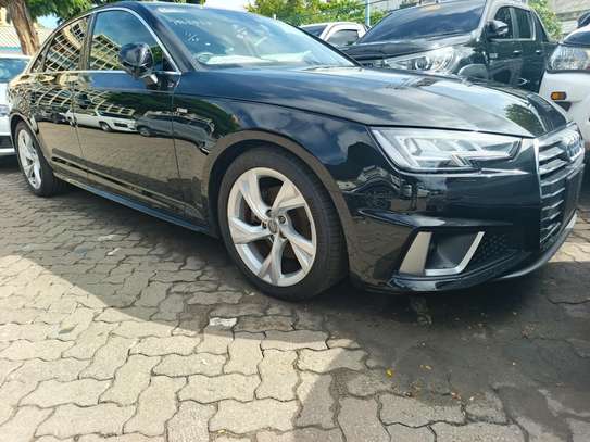 Audi A4 image 7