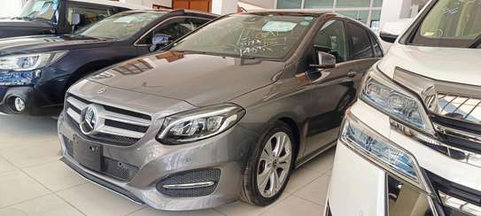Mercedes Benz AMG B180 Sunroof grey image 5