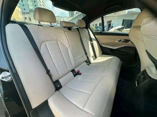 BMW M340i 2020 image 6