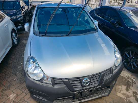 NISSAN NV150 2019 image 6