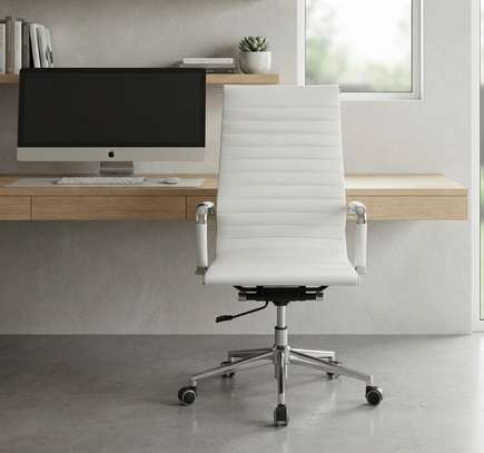Office Chairs : PU Leather Executive Chair image 7