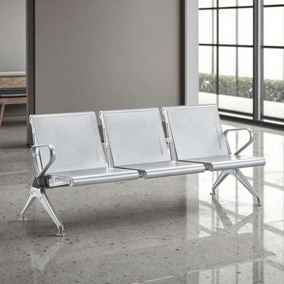 3-Link Heavy Duty Reception Bench image 3