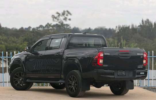 2021 Toyota Hilux GR SPORT image 7