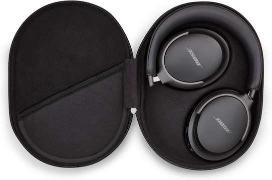 Bose QuietComfort Ultra Wireless Headphones image 3