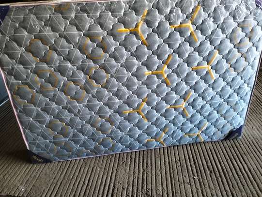8inch 4 x 6 Johari HD Quilted Mattresses. Free Delivery image 4
