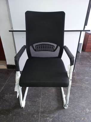 Super quality simple and strong boardroom chairs image 2